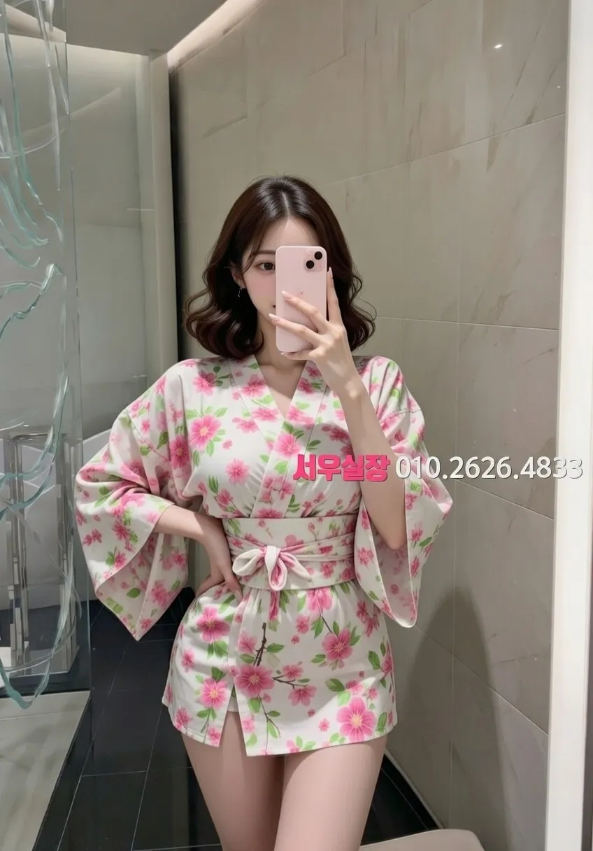 분당 미러룸 프리미엄 라인업 18번 프로필